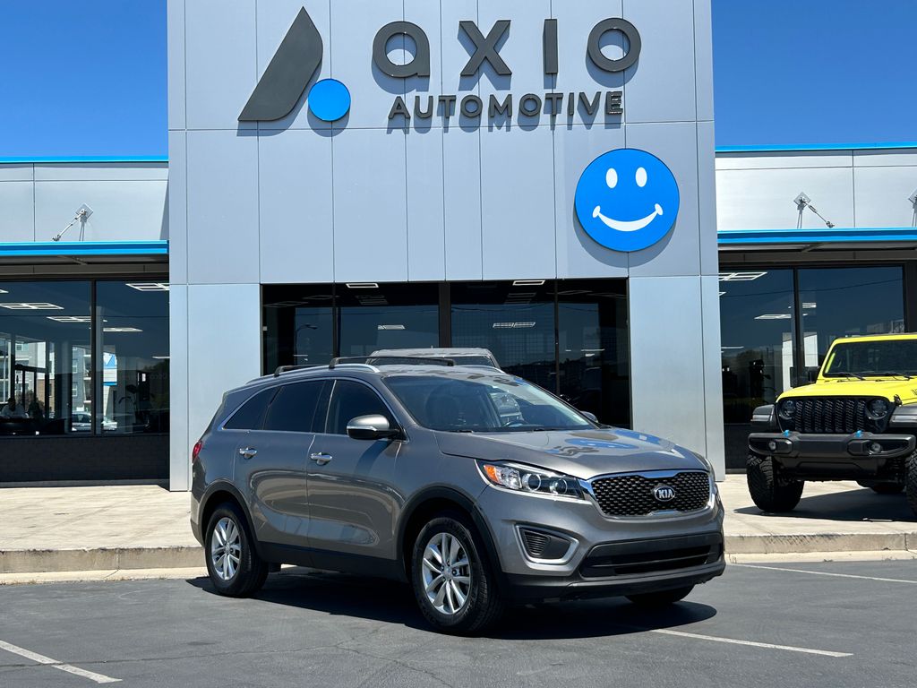 2016 Kia Sorento LX AT's photo