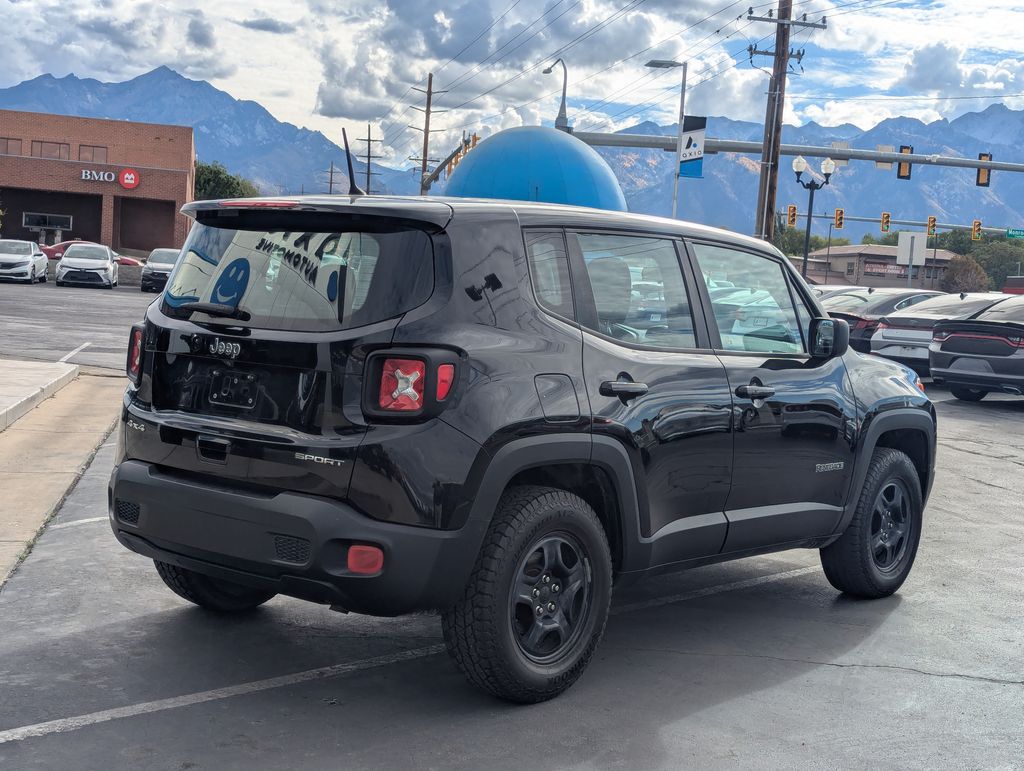 2018 Jeep Renegade Sport photo 4