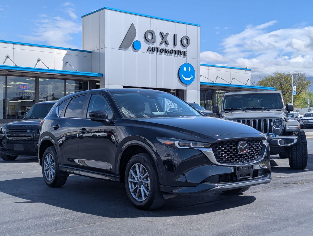 2025 Mazda CX-5 S Select Package Auto AWD's photo