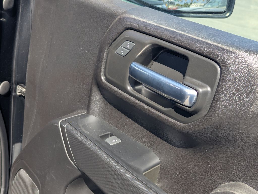 2022 Chevrolet Silverado 1500 Custom - Photo 31