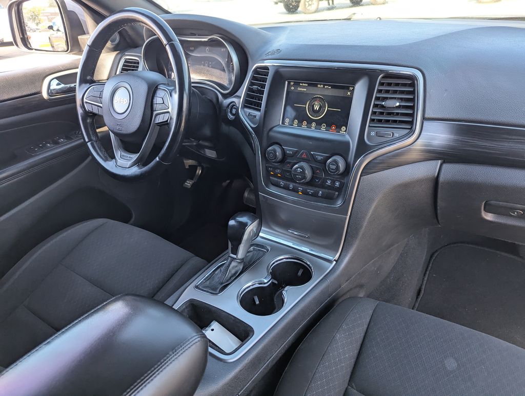 2020 Jeep Grand Cherokee Laredo - Photo 32