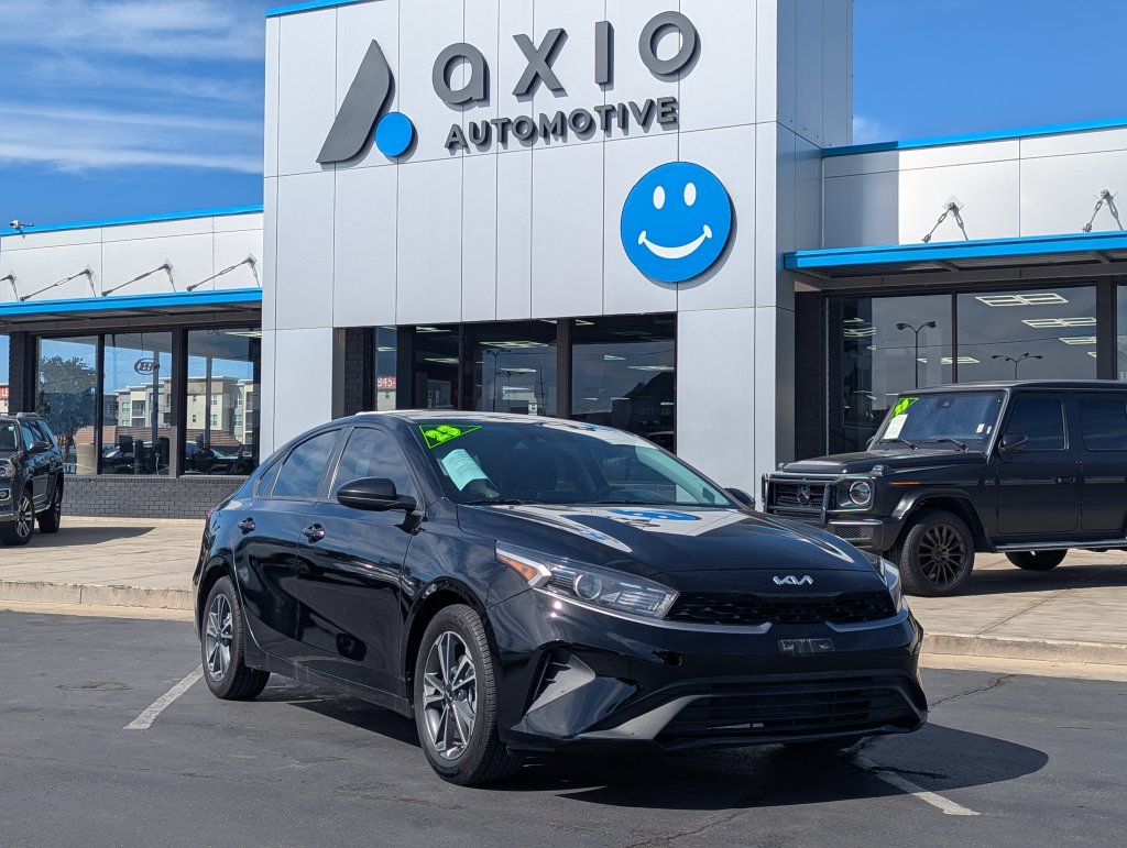 2023 Kia Forte LXS Sedan