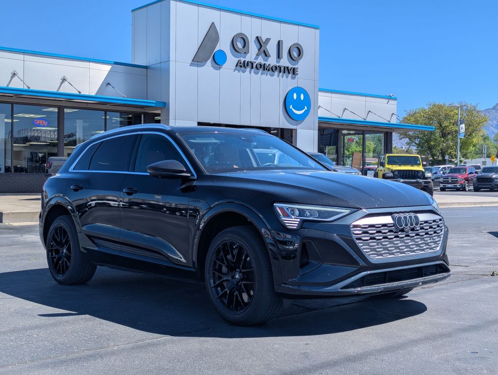 2024 Audi Q8 e-tron 55 114 kWh Premium Plus quattro's photo