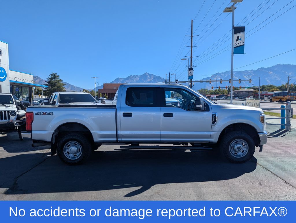 2018 Ford F-250 XLT photo 2