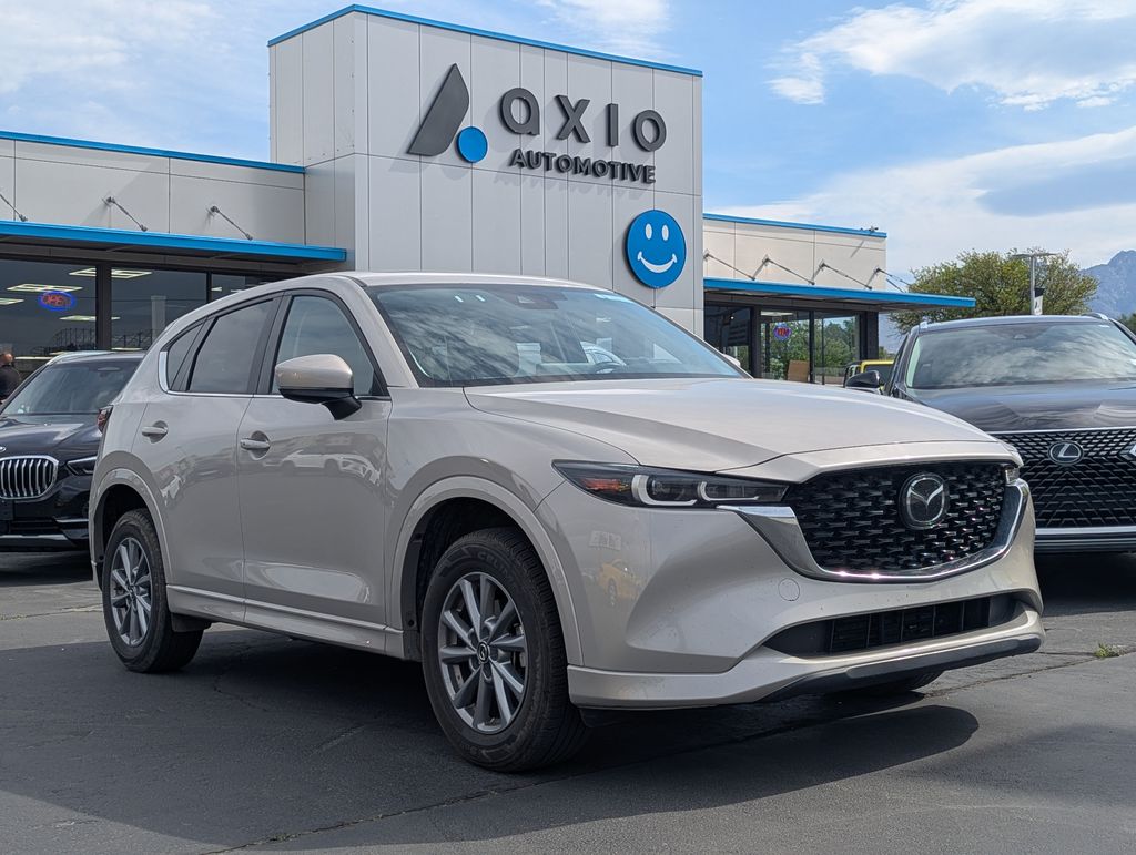 2025 Mazda CX-5 S Preferred package Auto AWD's photo