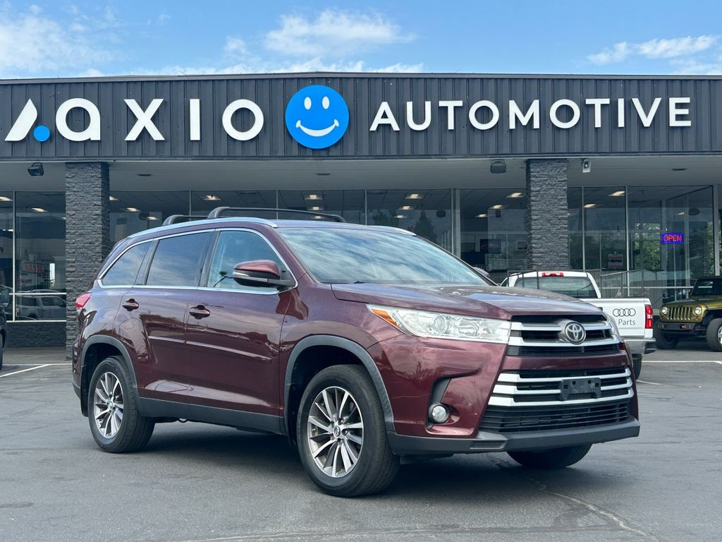 Used 2019 Toyota Highlander  SUV