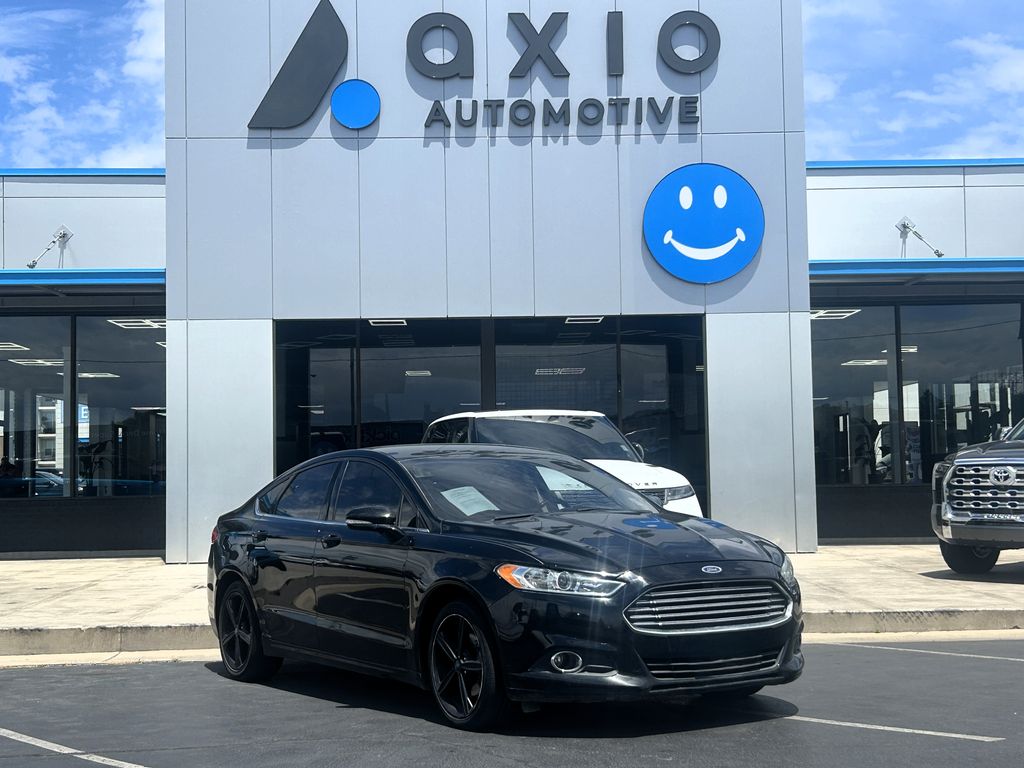 2016 Ford Fusion SE FWD's photo
