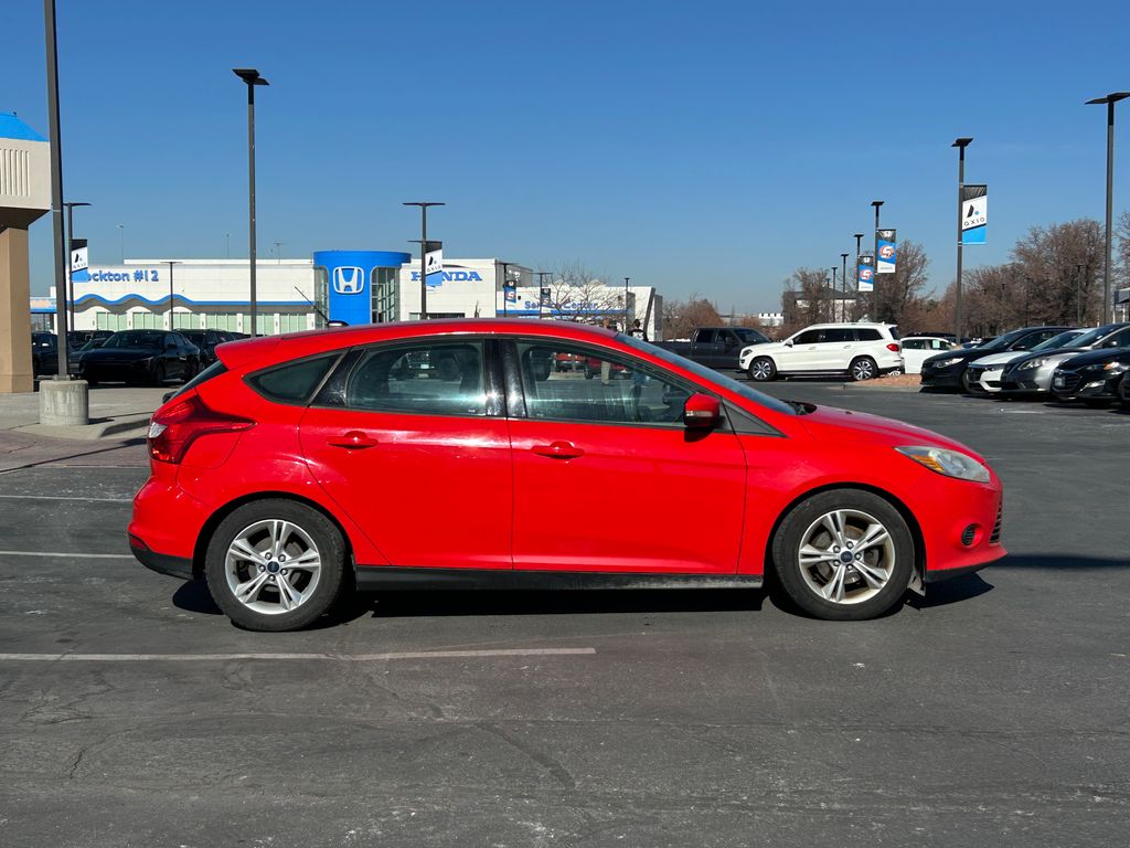 Used 2014 Ford Focus SE with VIN 1FADP3K25EL237107 for sale in Sandy, UT