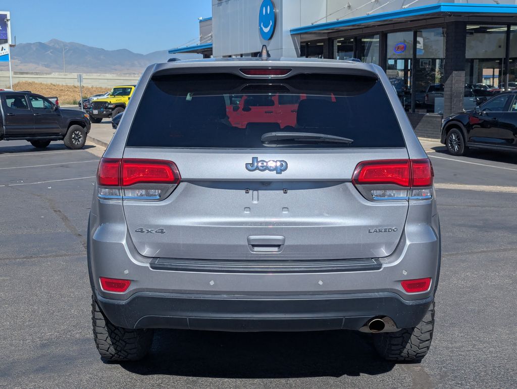 2020 Jeep Grand Cherokee Laredo - Photo 6