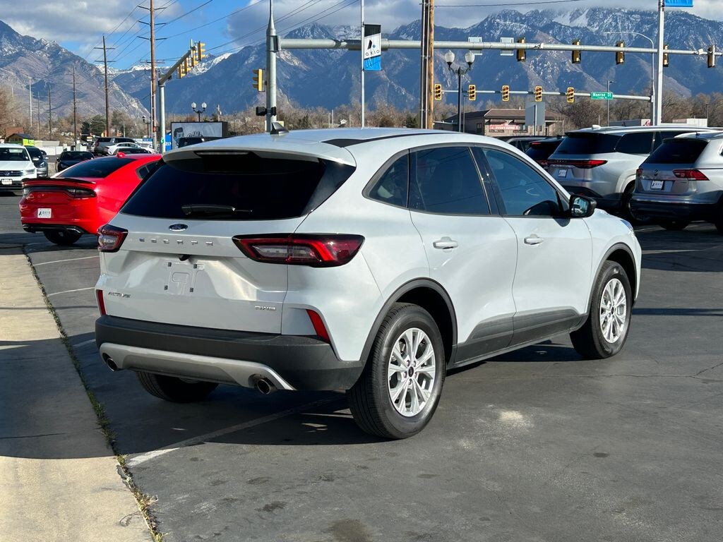Used 2025 Ford Escape Active SUV