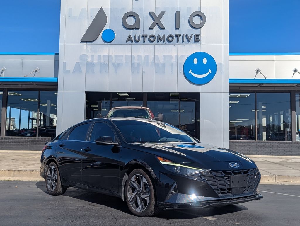 Used 2022 Hyundai Elantra SEL Sedan