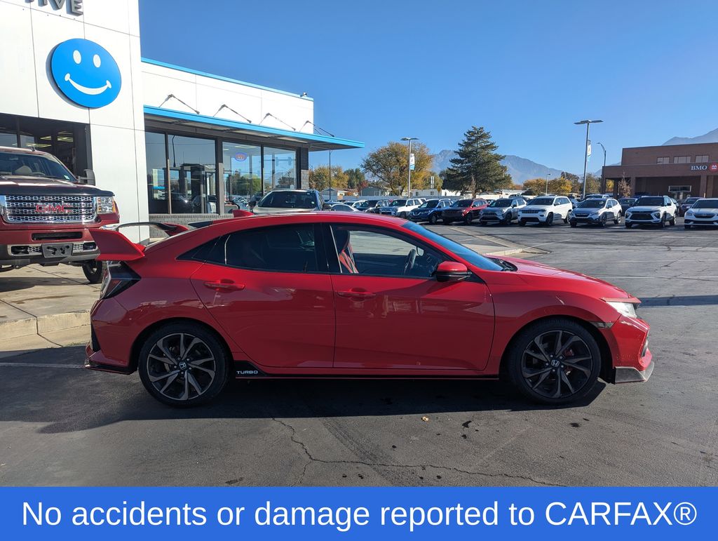 2018 Honda Civic Sport photo 2