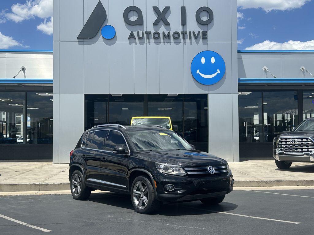 2017 Volkswagen Tiguan 2.0T Sport's photo