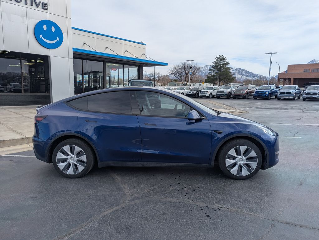 Used 2021 Tesla Model Y Long Range with VIN 5YJYGDEE2MF274995 for sale in Sandy, UT