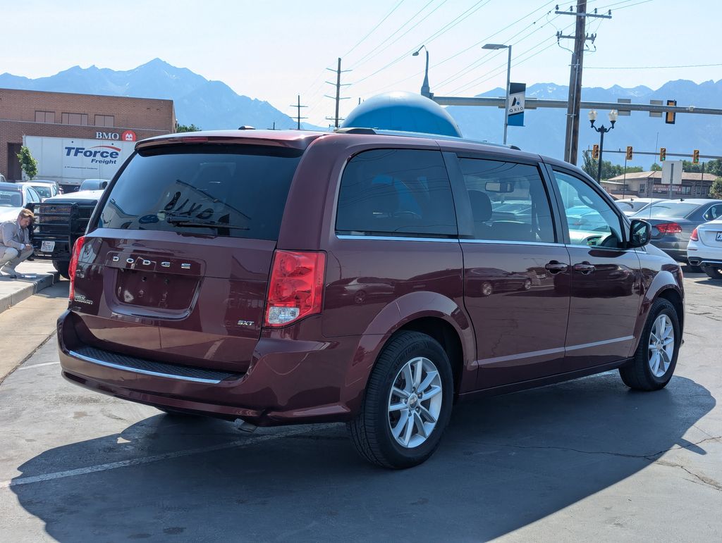 2019 Dodge Grand Caravan SXT photo 4