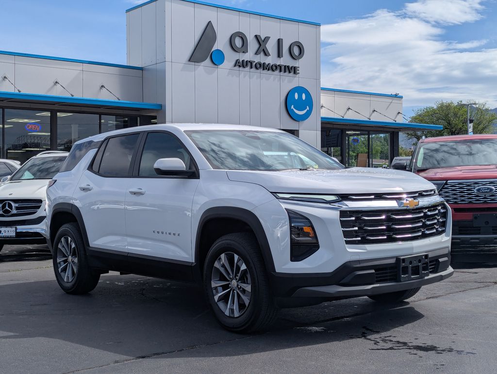 2026 Chevrolet Equinox LT 1.5T's photo