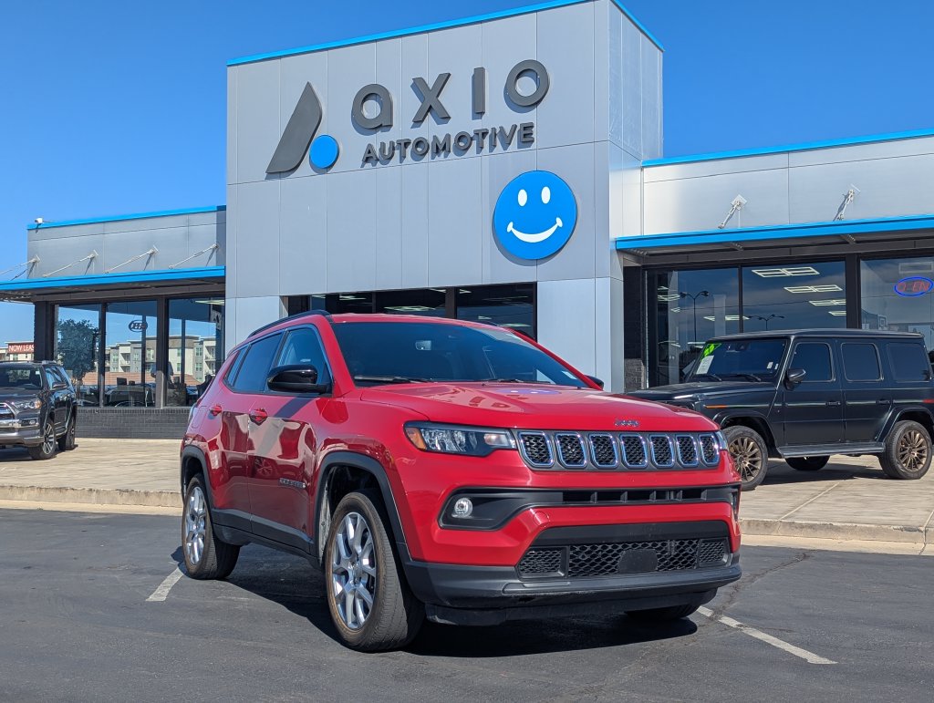 2023 Jeep Compass Latitude Lux