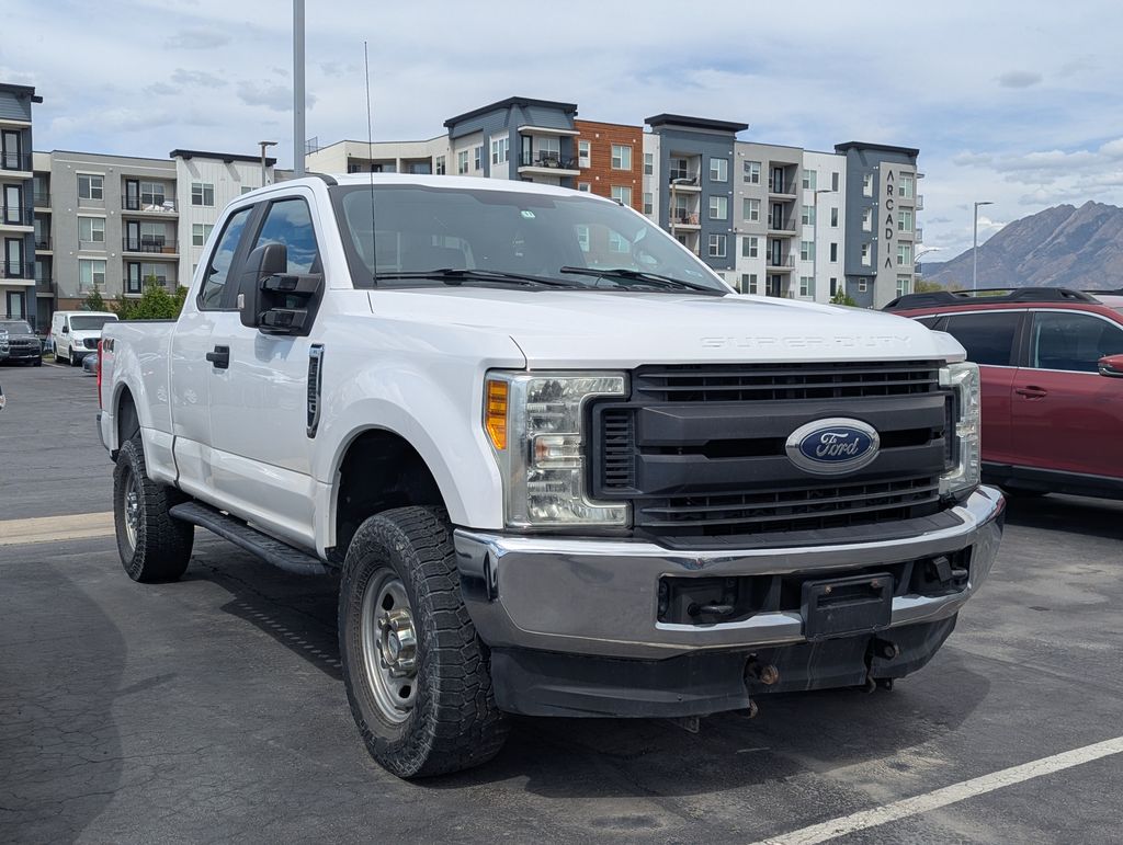 2017 Ford F-350 Super Duty XL