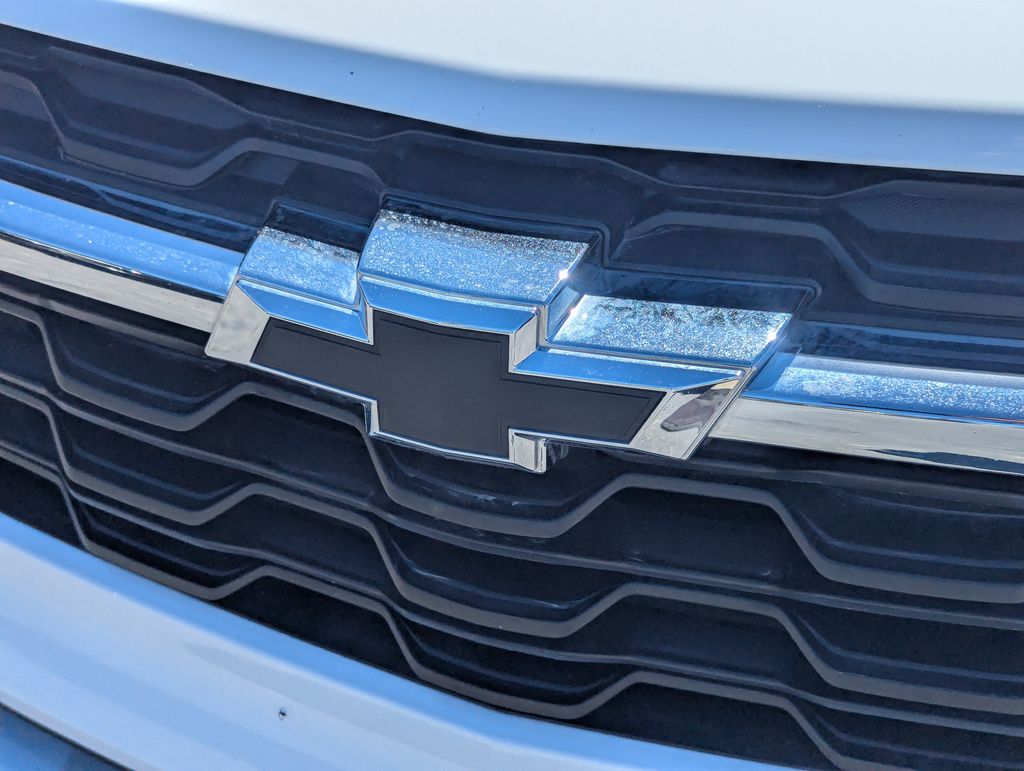 2024 Chevrolet Trax LT - Photo 13