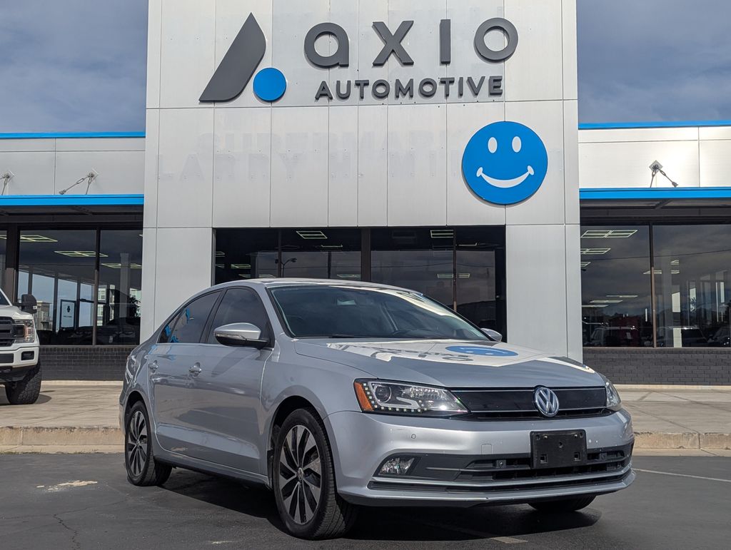 2015 Volkswagen Jetta SEL's photo