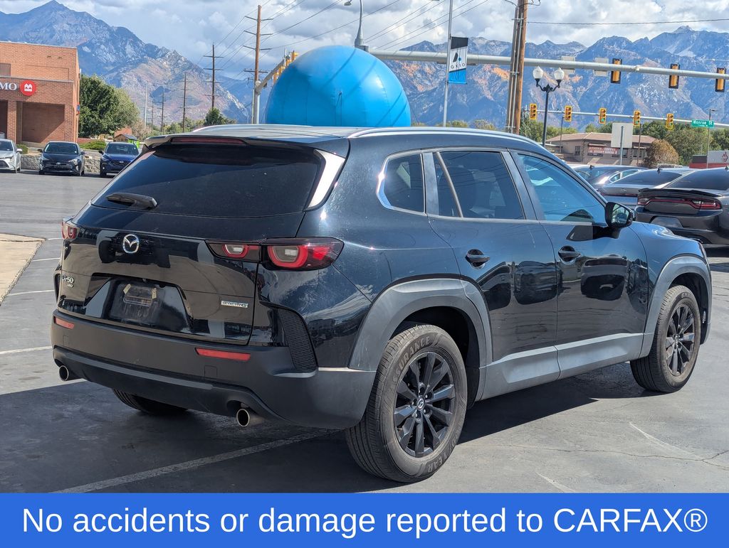 2024 Mazda CX-50 2.5 S Preferred photo 3