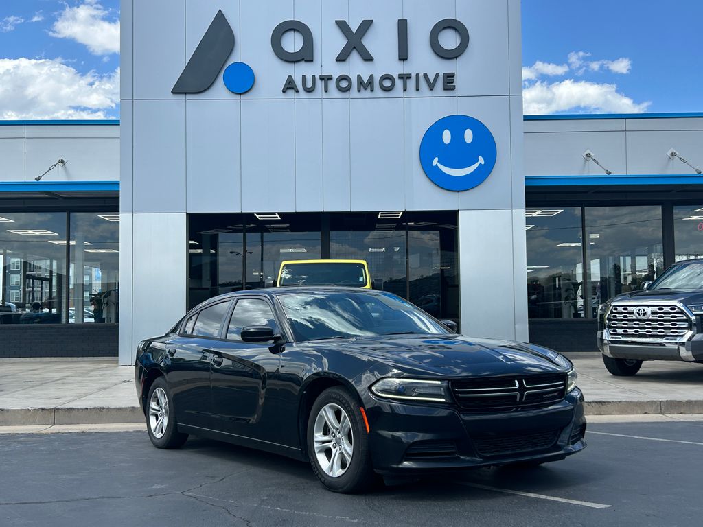 2017 Dodge Charger SE's photo