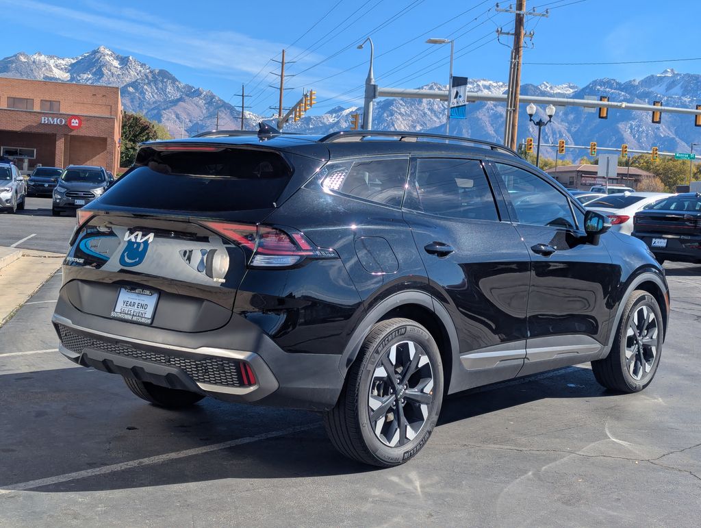 2023 Kia Sportage Plug-In Hybrid X-Line photo 4