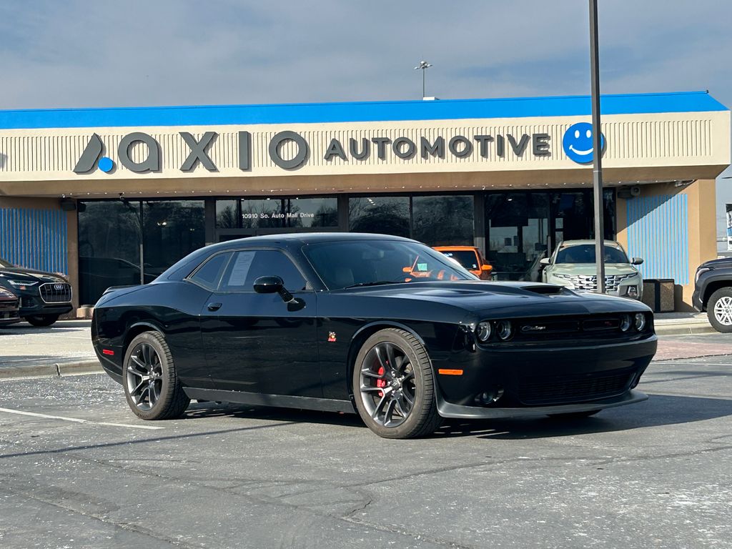 2021 Dodge Challenger R/T's photo