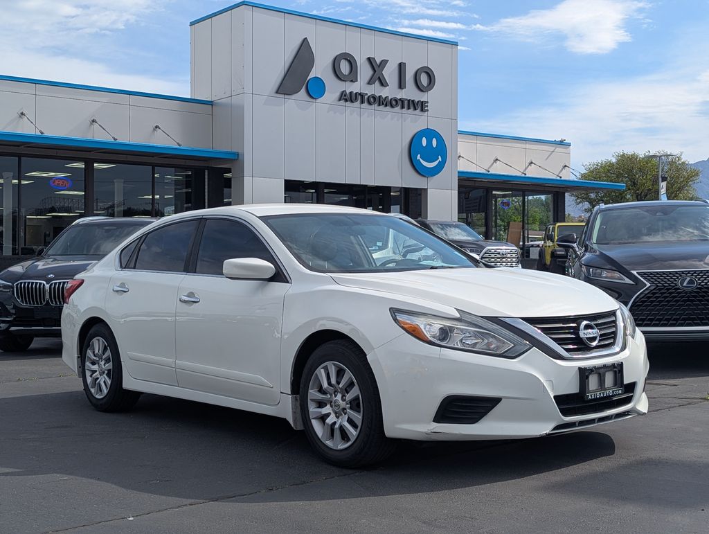 2017 Nissan Altima 2.5 S's photo