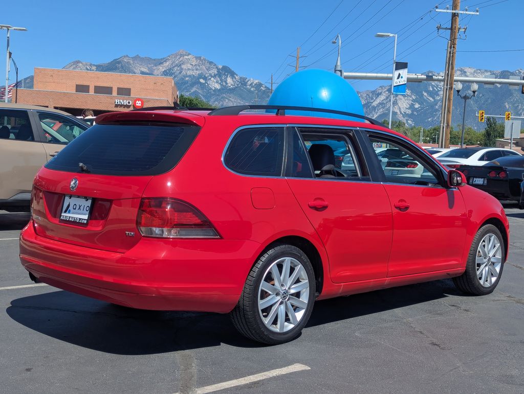 2012 Volkswagen Jetta SportWagen 2.0 TDI photo 4