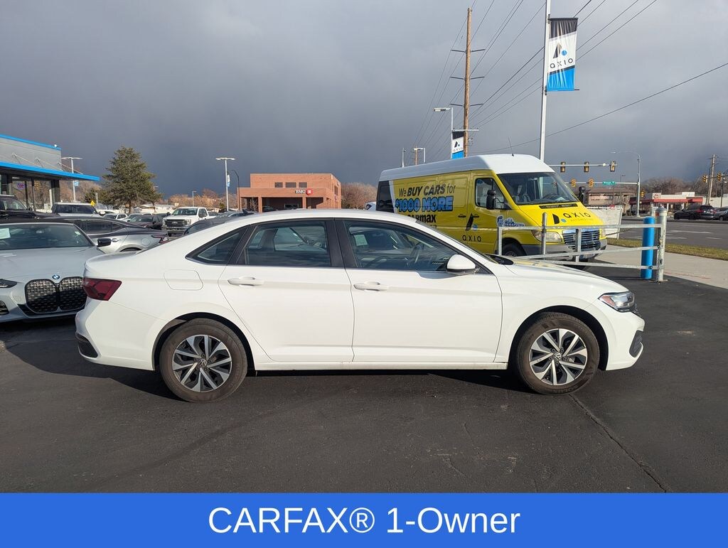 Used 2024 Volkswagen Jetta 1.5T S Sedan