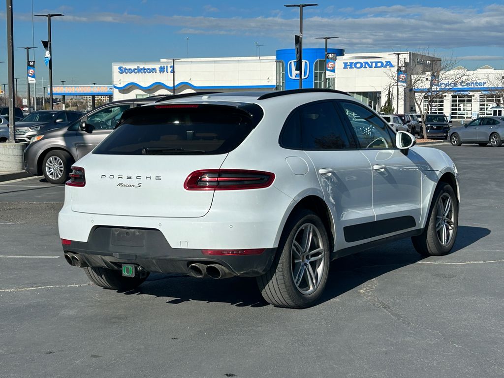 2017 Porsche Macan S photo 3