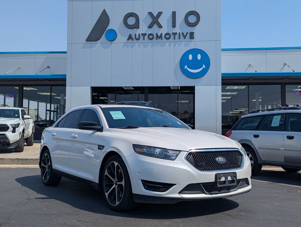 2016 Ford Taurus SHO AWD's photo