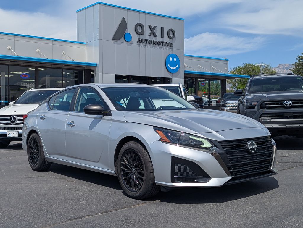 2024 Nissan Altima 2.5 SV's photo