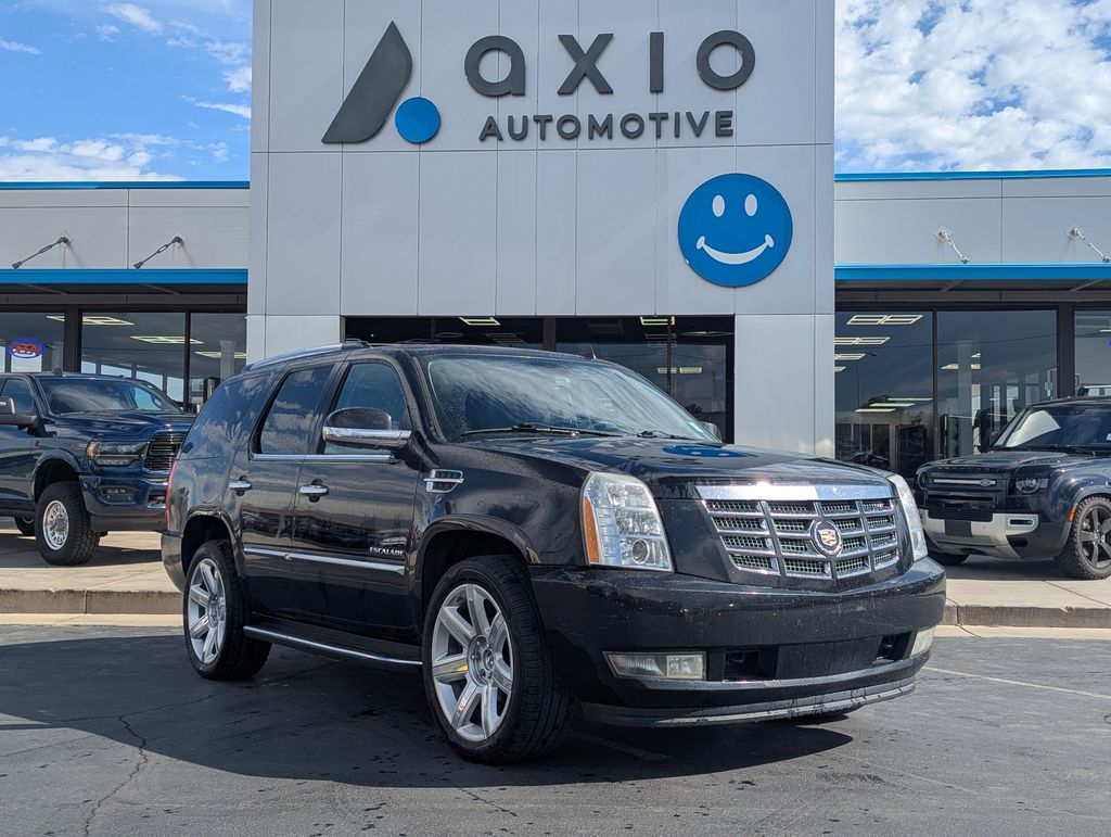 2013 Cadillac Escalade AWD Luxury's photo