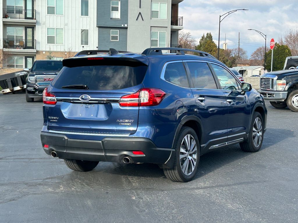 2021 Subaru Ascent Touring photo 3