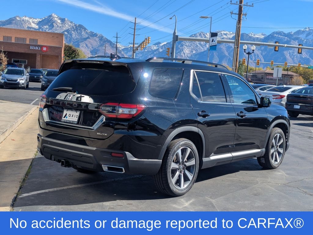 Used 2023 Honda Pilot Elite SUV