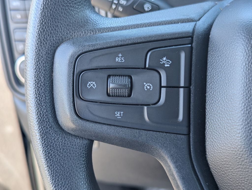 2022 Chevrolet Silverado 1500 Custom - Photo 17