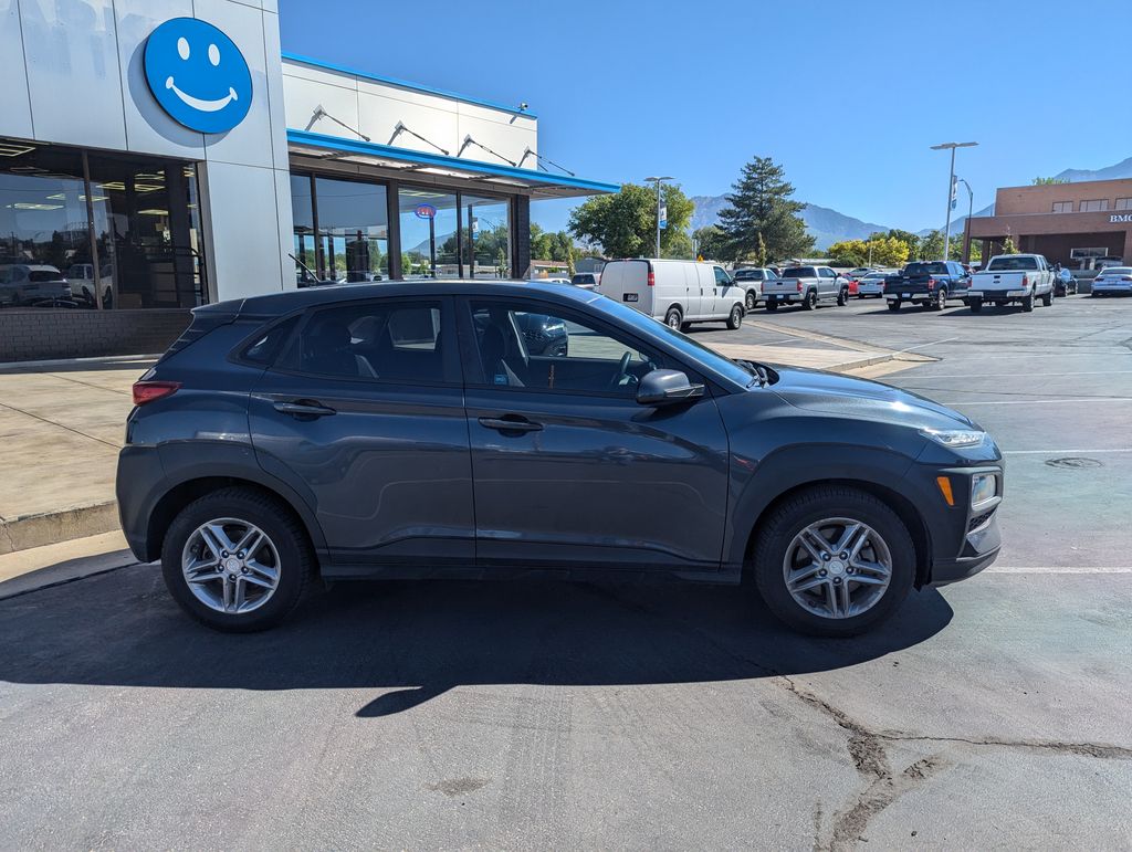 Used 2019 Hyundai Kona SE with VIN KM8K1CAAXKU285652 for sale in Sandy, UT