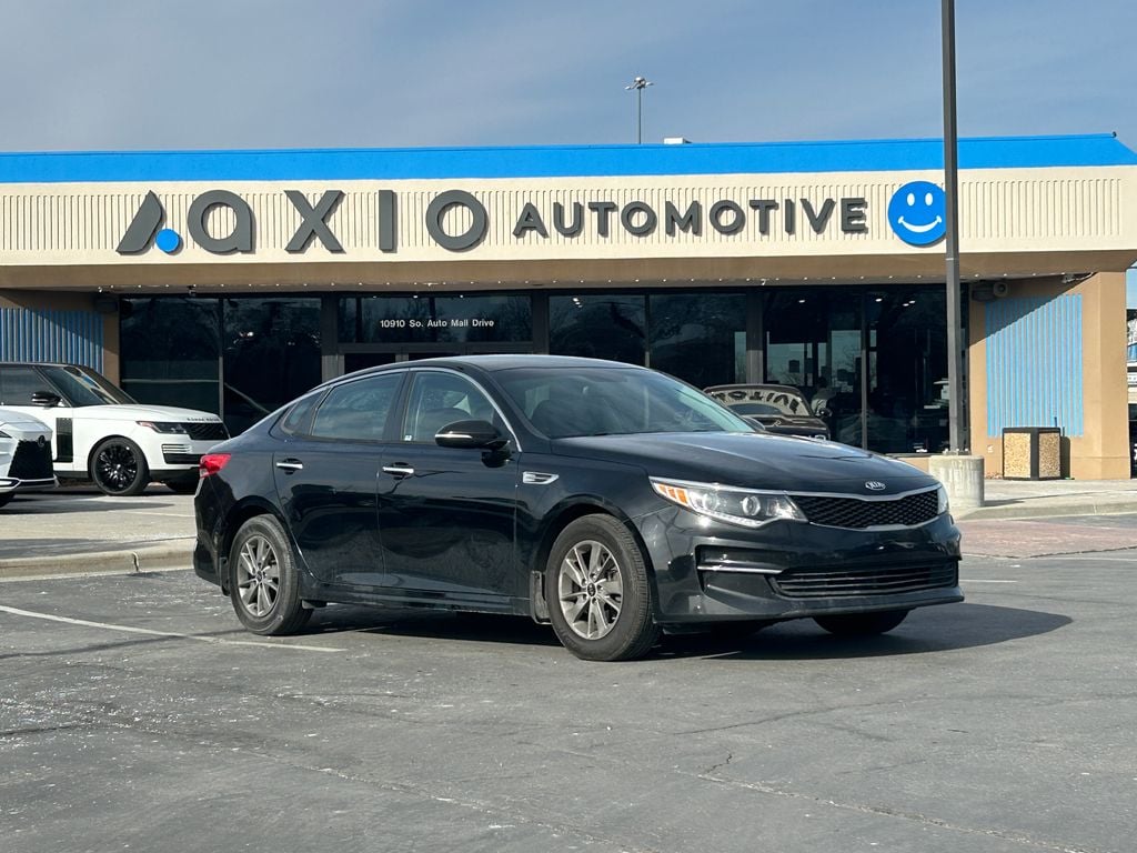 2016 Kia Optima LX AT Turbo's photo
