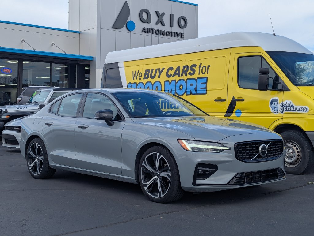 2024 Volvo S60