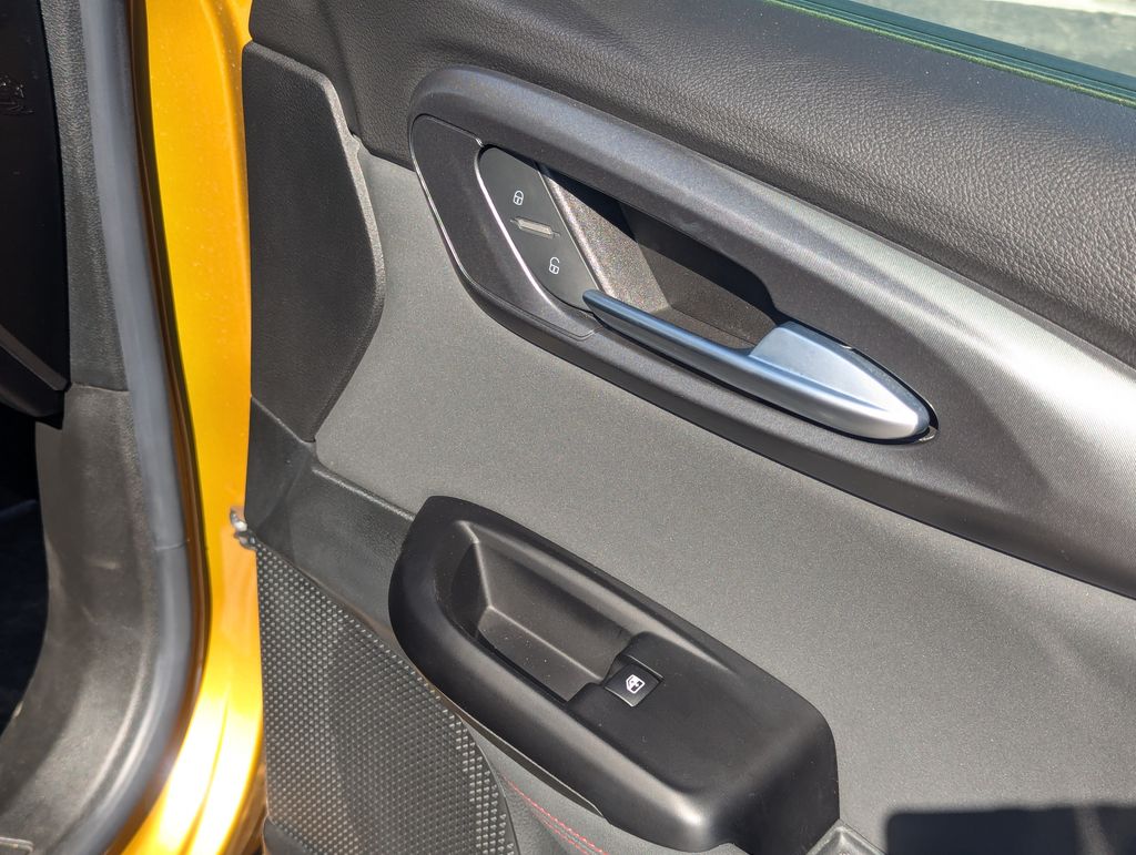 2024 Dodge Hornet GT - Photo 33