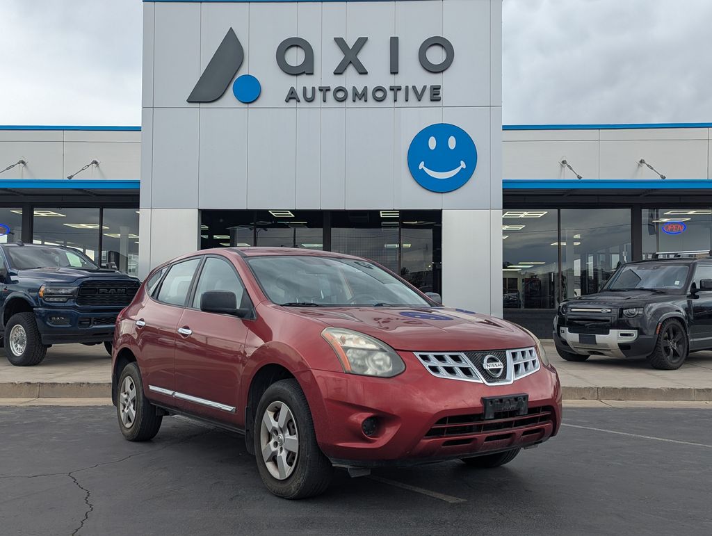 2014 Nissan Rogue Select S FWD's photo