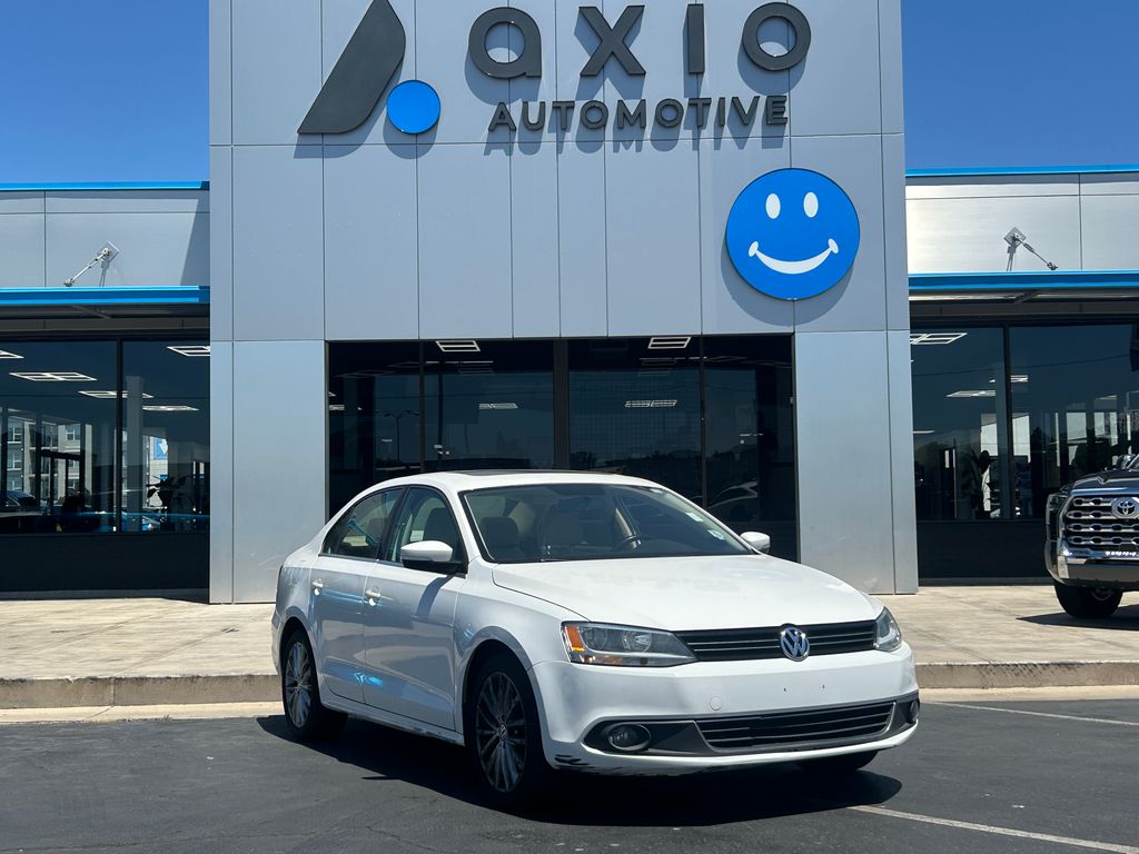 2013 Volkswagen Jetta 2.5L SEL Auto PZEV's photo