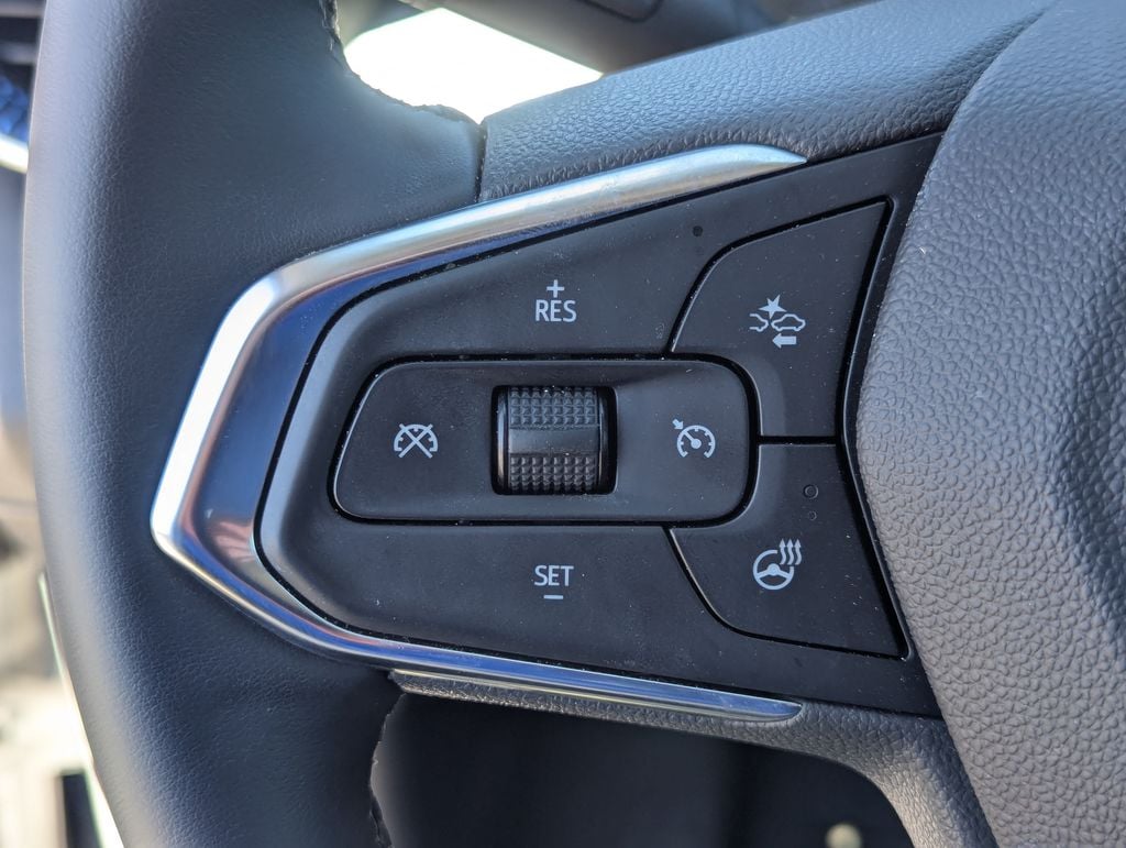 2024 Chevrolet Trax LT - Photo 22