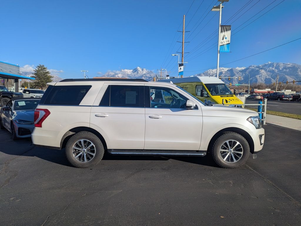 Used 2018 Ford Expedition XLT SUV
