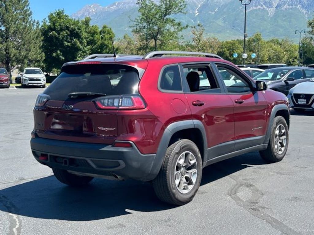 Used 2019 Jeep Cherokee Trailhawk 4x4 SUV