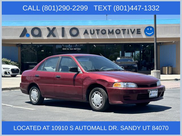 1998 Mitsubishi Mirage DE's photo