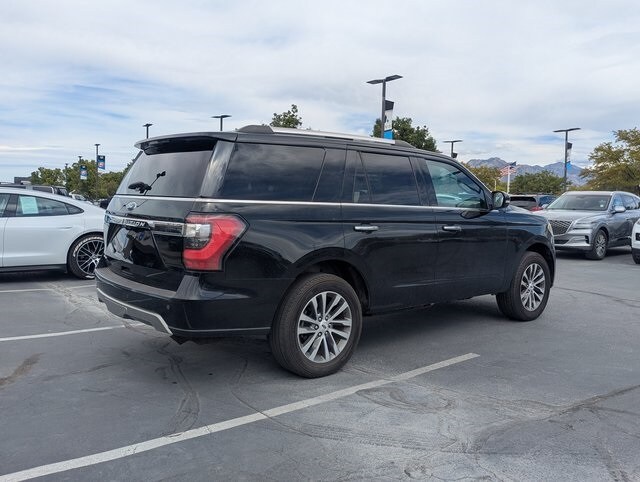 2018 Ford Expedition Limited photo 2