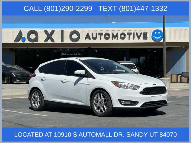 2015 Ford Focus 5 Door Hatch SE's photo